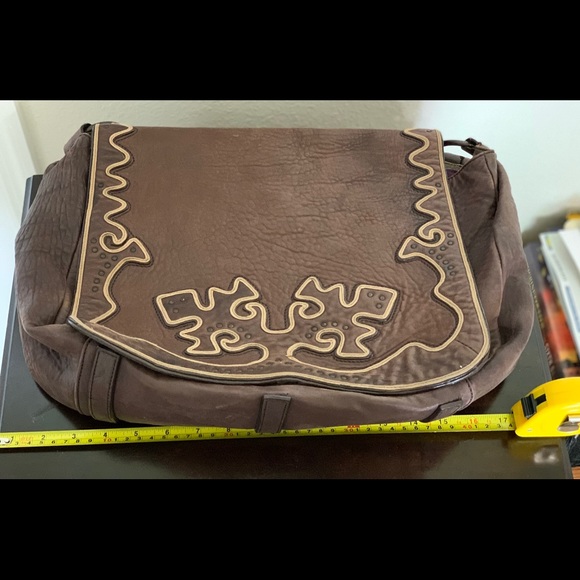 david & scottie Vintage Messenger Bag - Picture 5 of 16